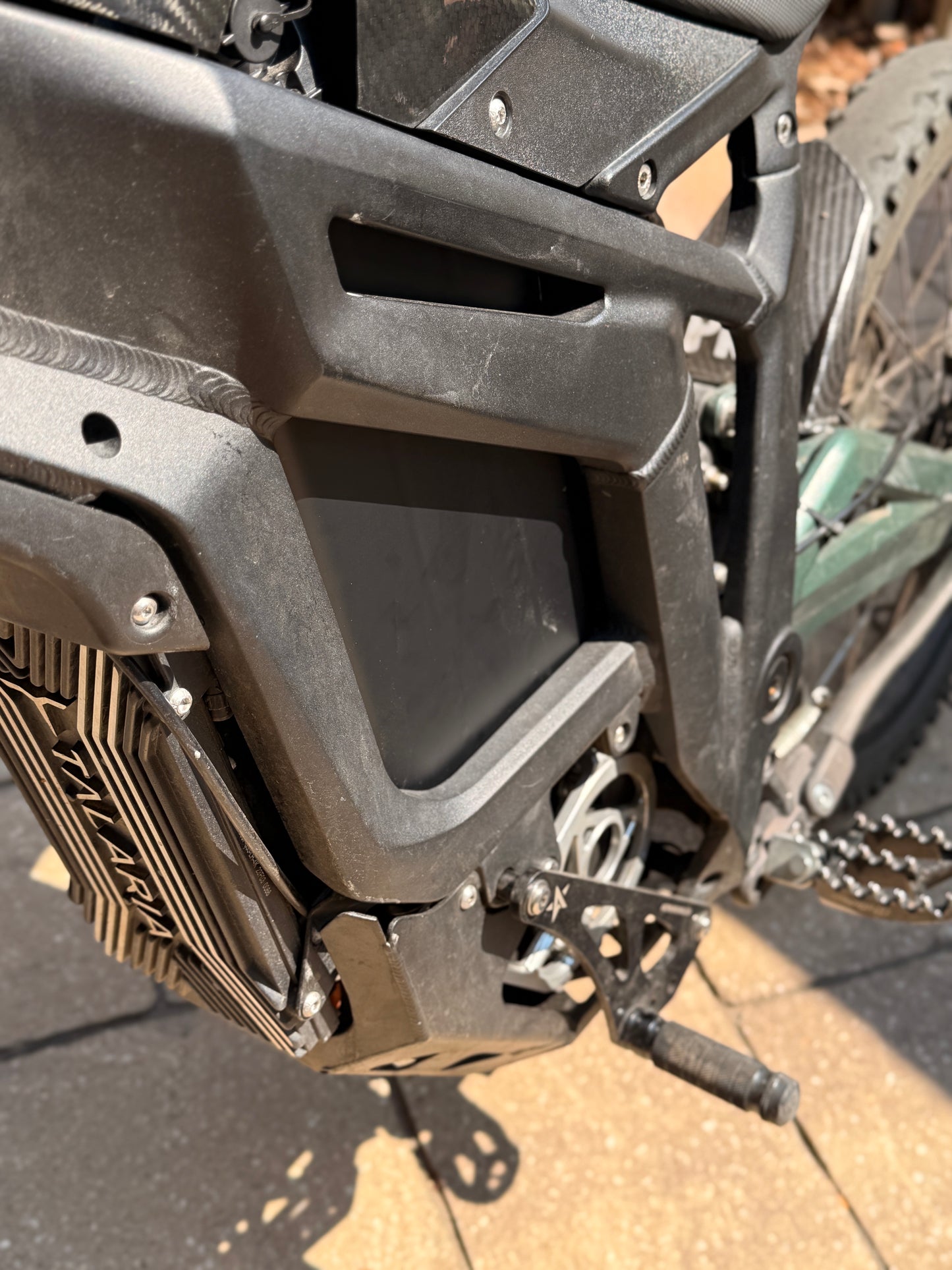 Talaria sting black battery wrap